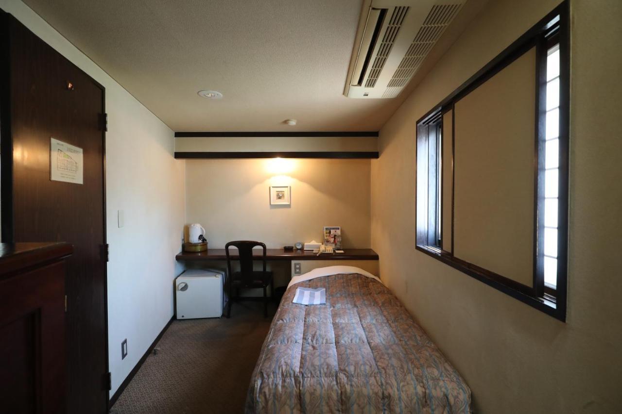 Hotel Yama Nagano Bagian luar foto