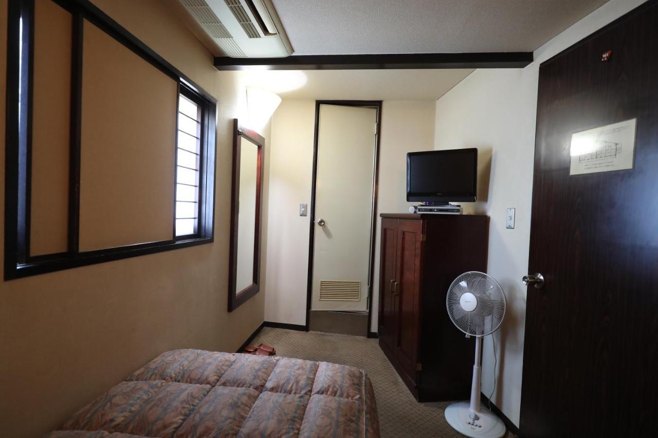 Hotel Yama Nagano Bagian luar foto